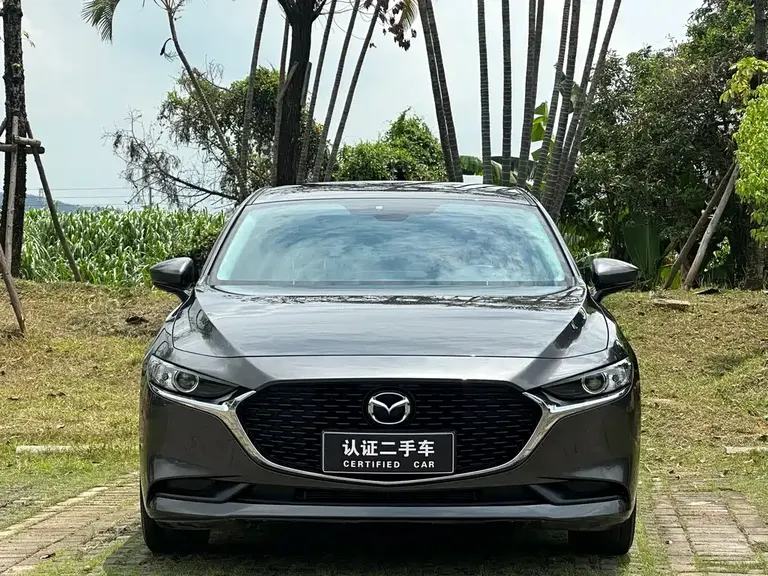 Mazda 3 Axela 马自达3 昂克赛拉 2021款 1.5 L 手动质美版