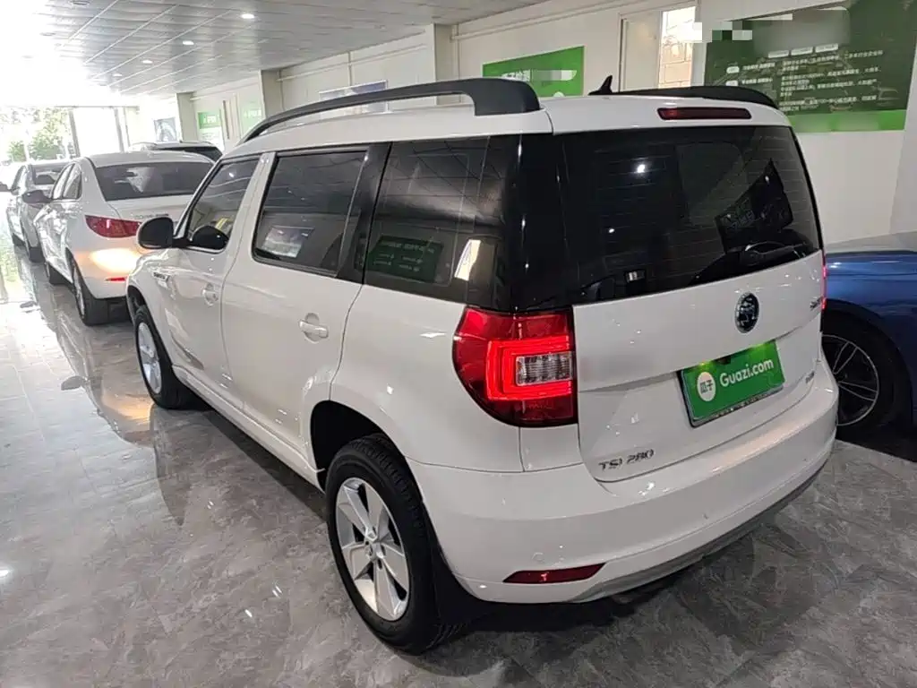 Yeti 1.4 TSI DSG Forward
