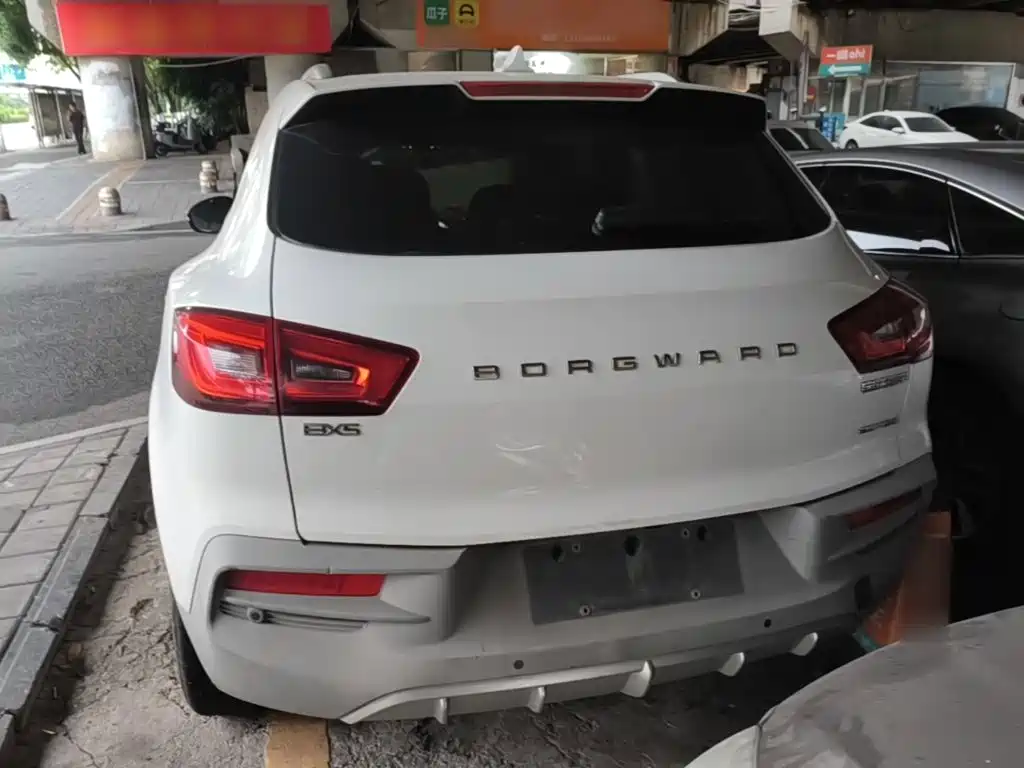Borgward BX5 20 TGDI Auto 2 WD Pioneer