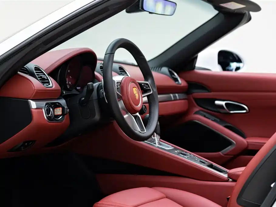 Porsche 718 Boxster 2.0 T