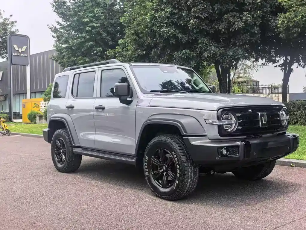 Tank 300 Offroad 2.0 T Conqueror