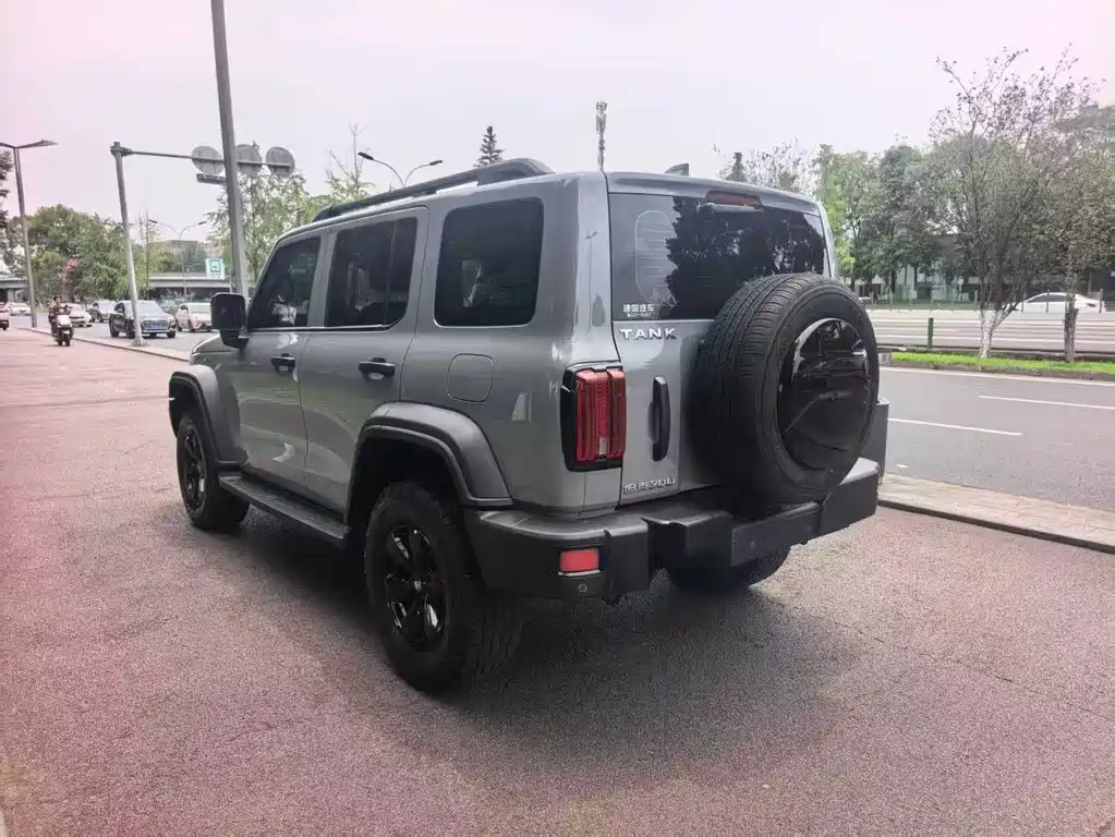 Tank 300 Offroad 2.0 T Conqueror