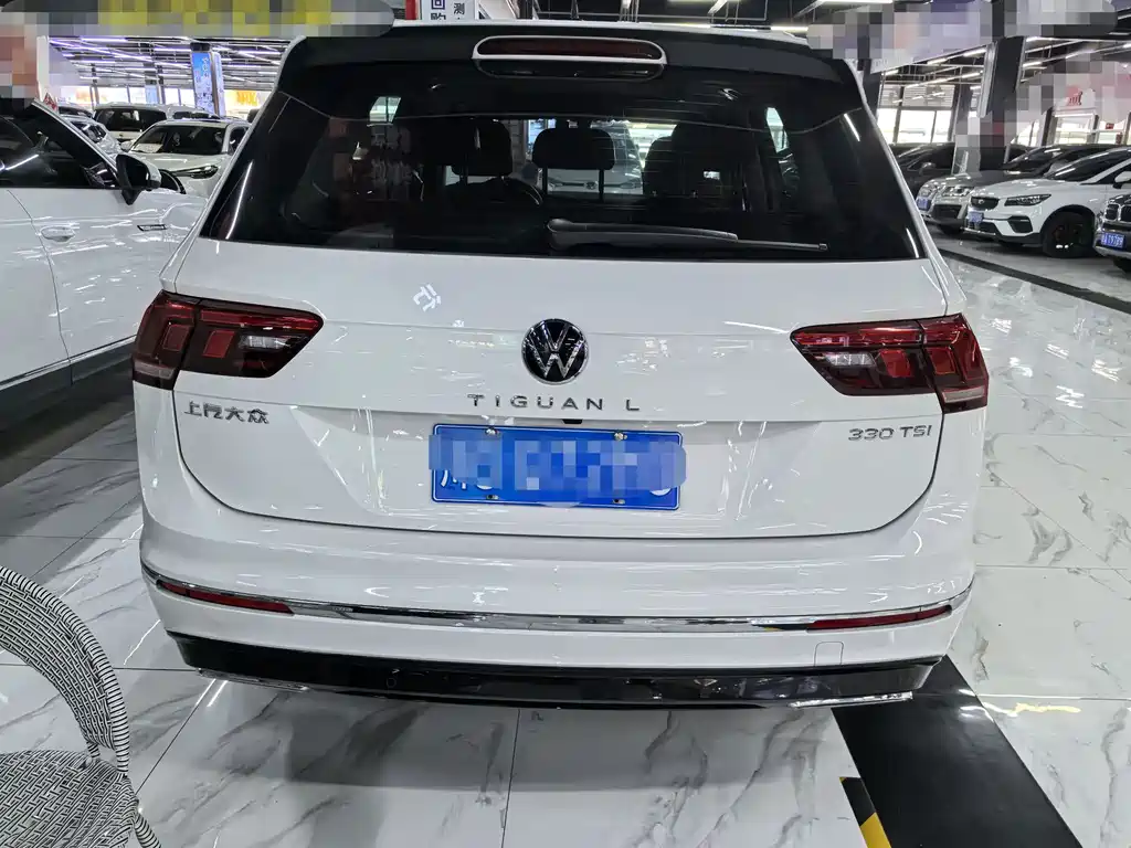 Tiguan L 330 TSI Auto 2 WD R-Line Premium