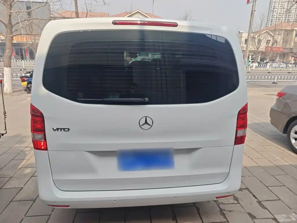 Vito 2.0 T Business 7-seat