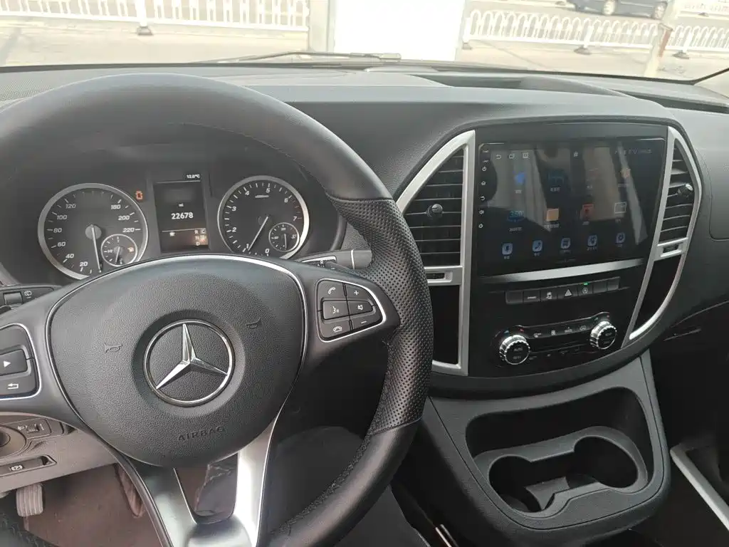 Vito 2.0 T Business 7-seat