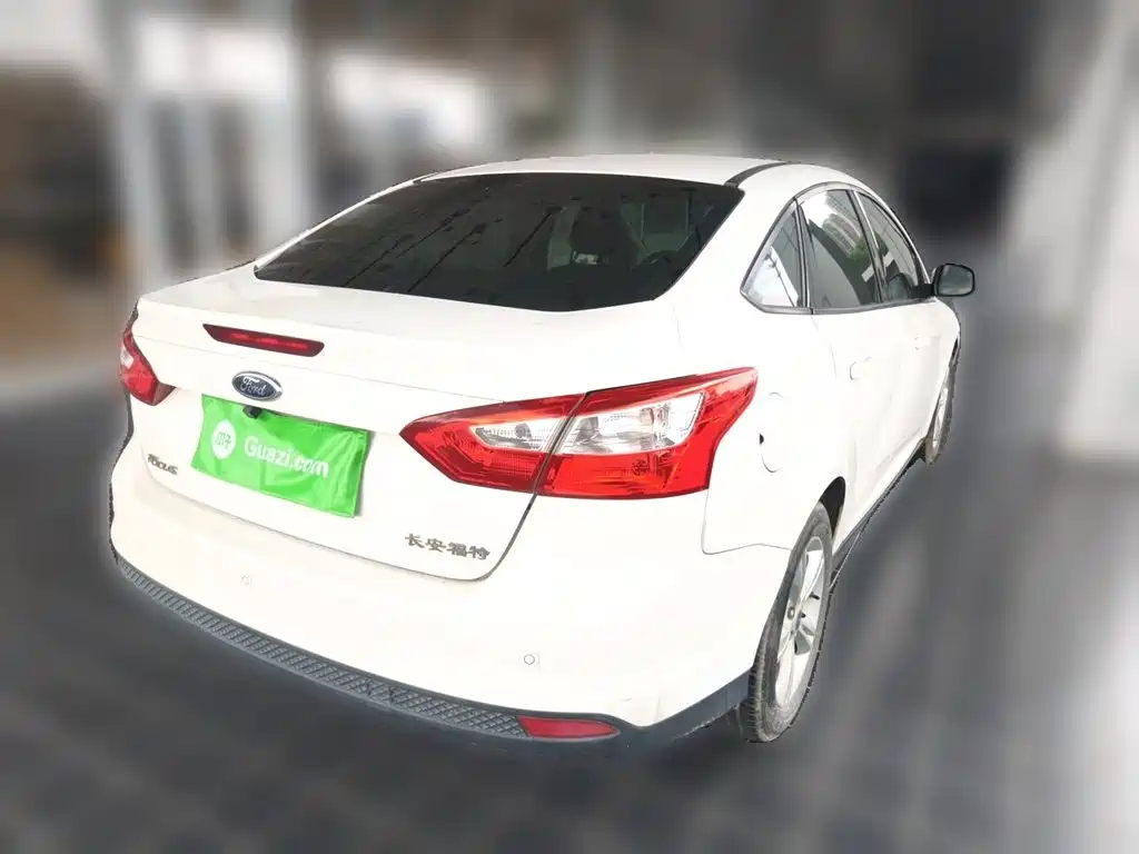 Focus Sedan 1.6 L Auto Style