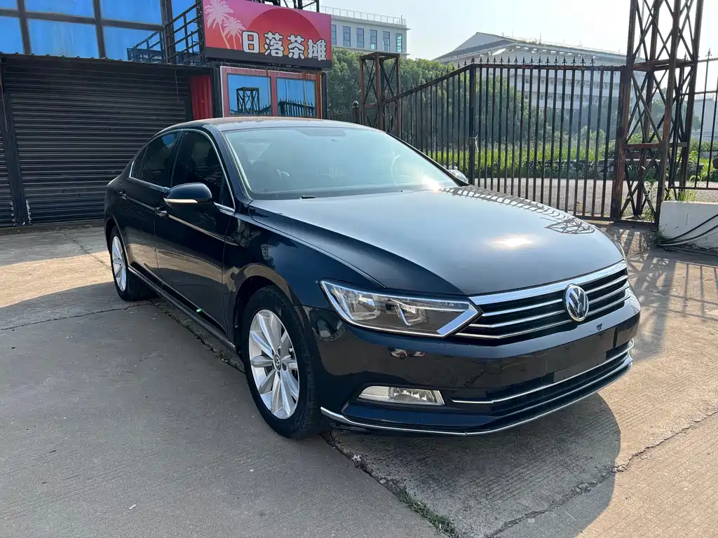 Magotan 330 TSI DSG Leading