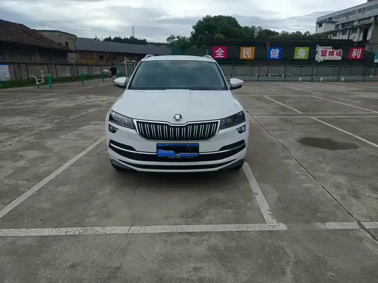 Skoda Karoq TSI280 Premium