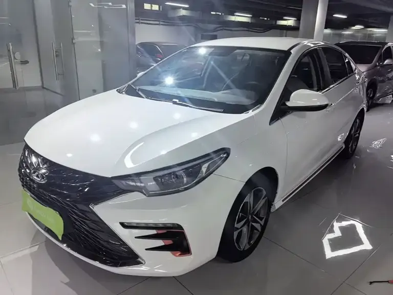 Chery Arrizo 5 PLUS 艾瑞泽5 PLUS 2023款 1.5 L CVT 新动版