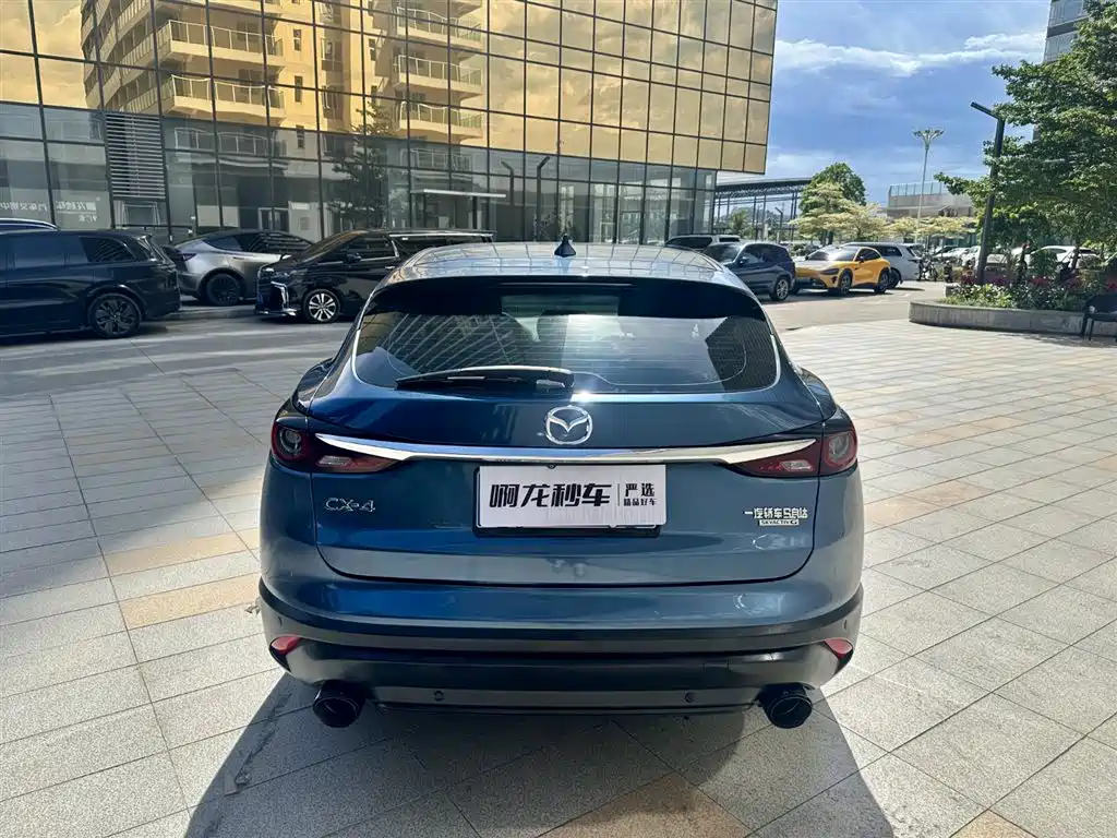 Mazda CX-4 2.0 L Auto 2 WD Blue Sky Explorer