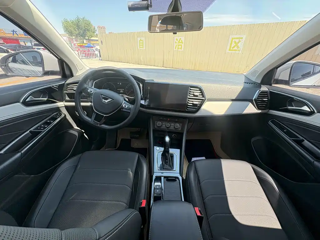 Jetta VS5 280 TSI Auto Joy