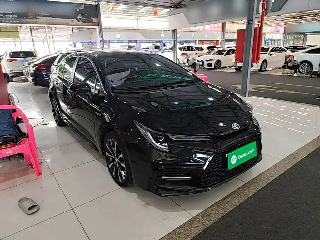 Levin Dual Engine 1.8 H E-CVT Sport