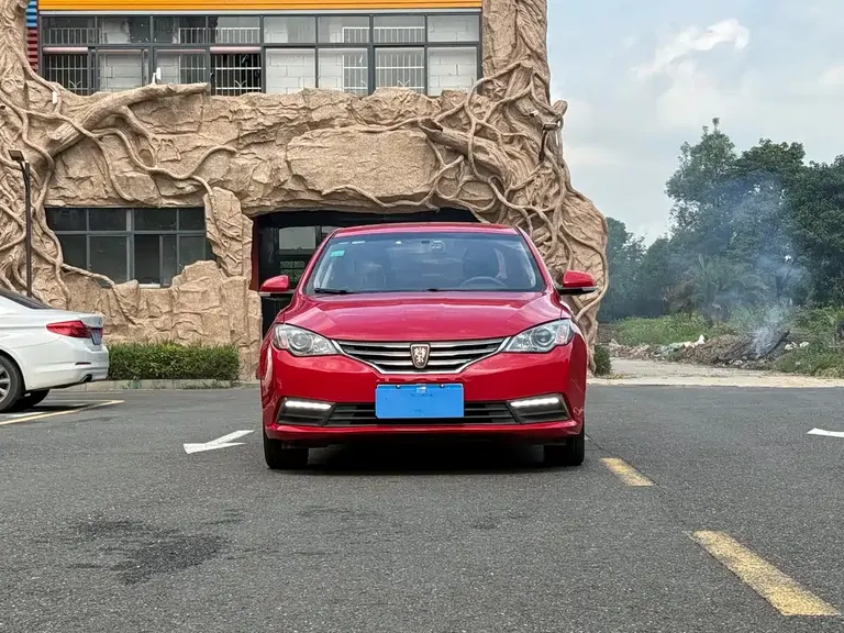 Roewe 360 1.5 L Auto Luxury