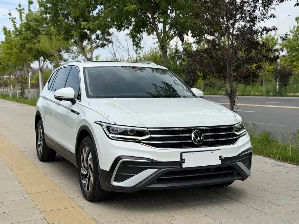 Tiguan L 280 TSI Auto 2 WD Trend Creative Limited