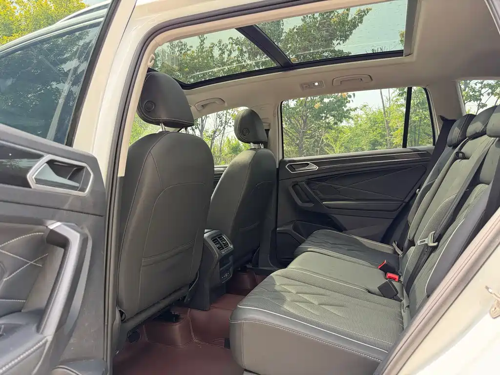 Tiguan L 280 TSI Auto 2 WD Trend Creative Limited