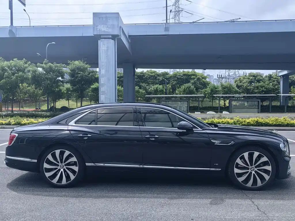 Flying Spur 4.0 T V8 Standard