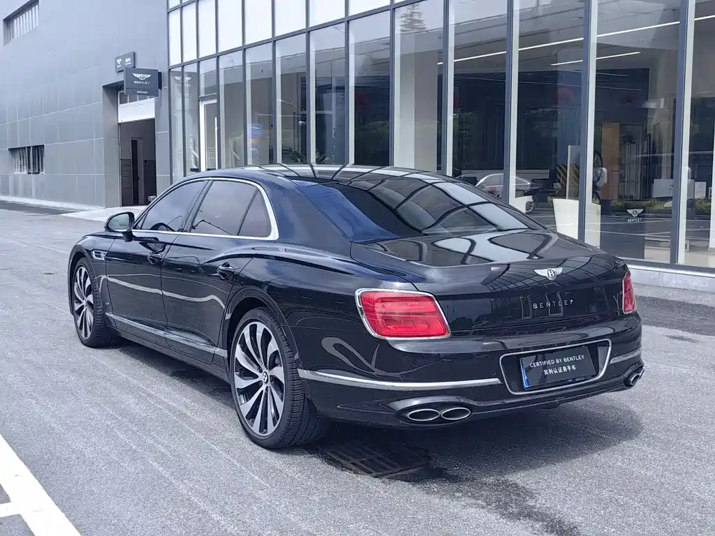 Flying Spur 4.0 T V8 Standard