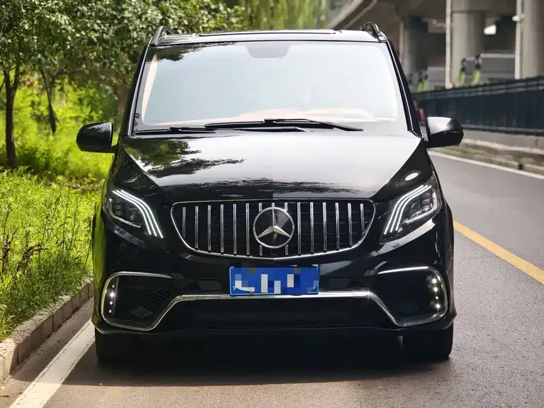 Mercedes-Benz Vito 2.0 T Elite 7-seat