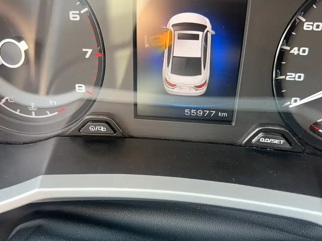 Emgrand GL 1.4 T DCT Elite Connected