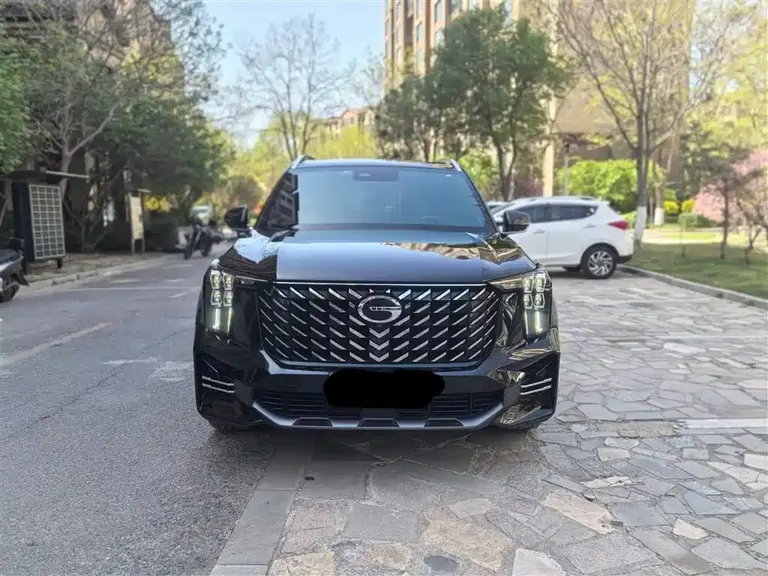 GAC Trumpchi GS8 Navigator Series 2.0 TGDI 4 WD Luxury Connected 7-seat