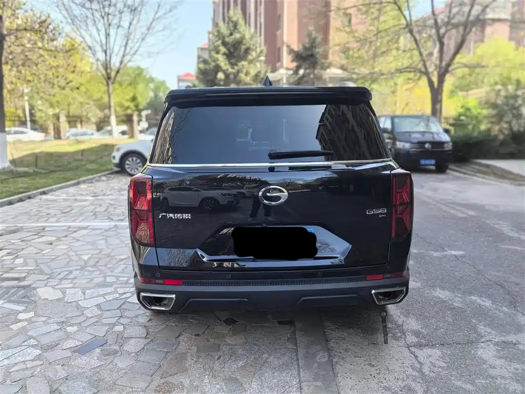 GAC Trumpchi GS8 Navigator Series 2.0 TGDI 4 WD Luxury Connected 7-seat