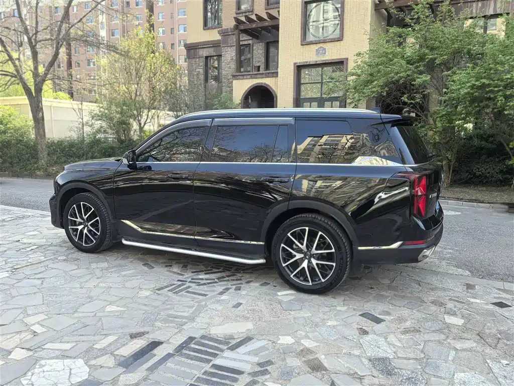GAC Trumpchi GS8 Navigator Series 2.0 TGDI 4 WD Luxury Connected 7-seat