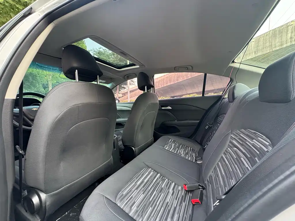 Cavalier 320 Auto Delight Sunroof
