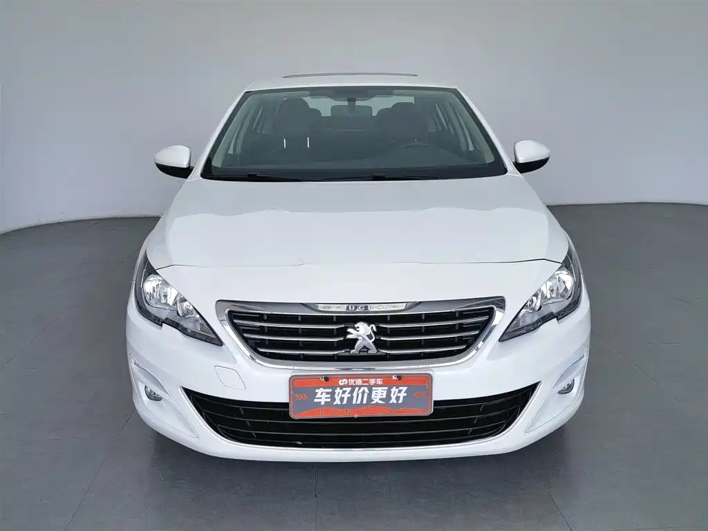 Peugeot 408 1.6 T Auto Luxury