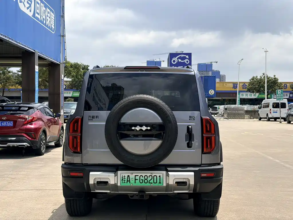 Leopard 5 Navigator