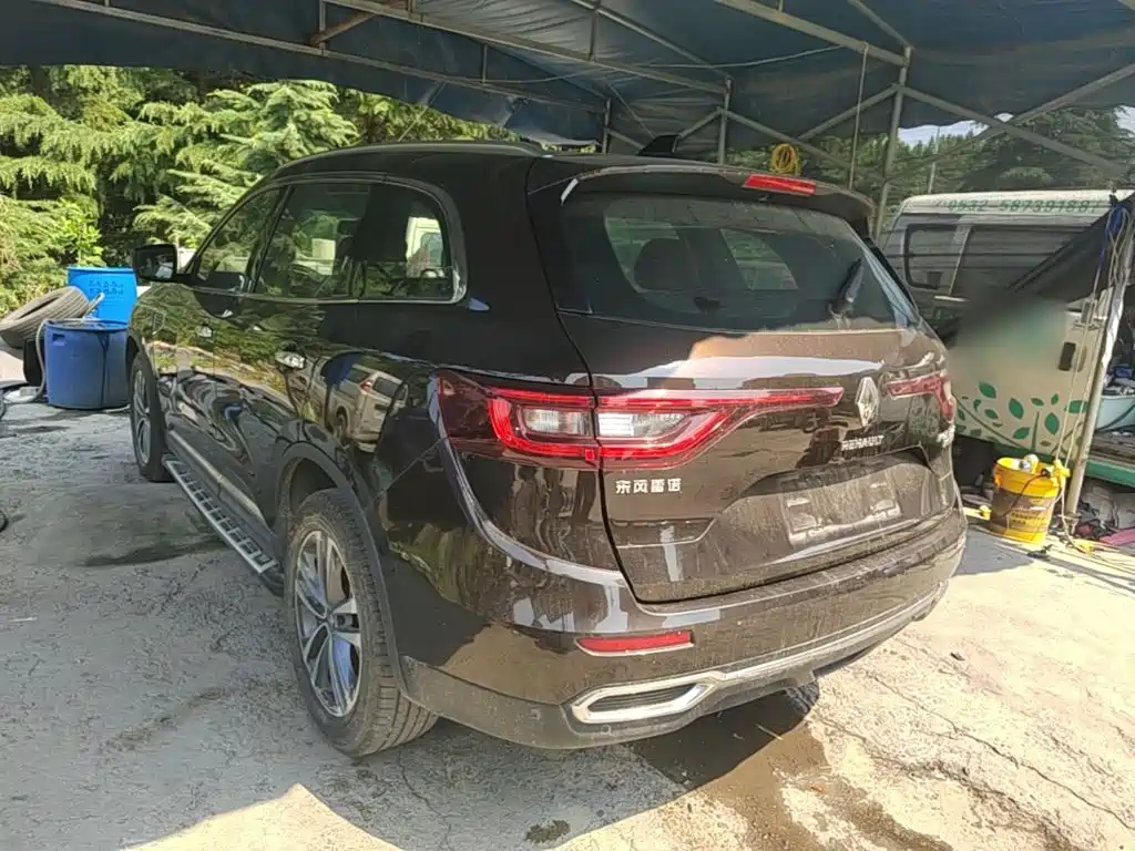 Koleos 2.5 L 4 WD Supreme