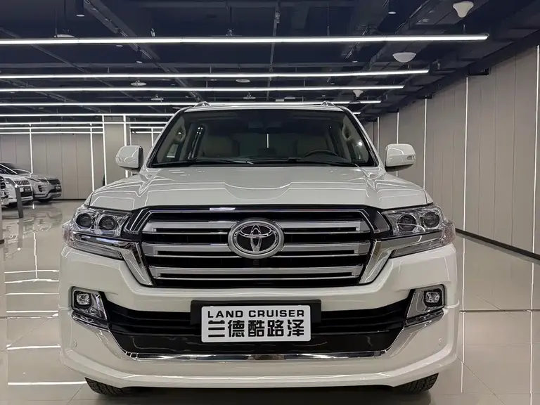 Toyota Land Cruiser (Import) 4.0 L Middle East