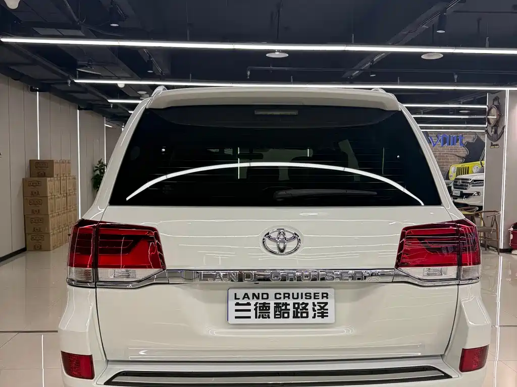 Land Cruiser (Import) 4.0 L Middle East