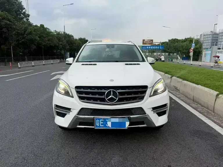 Mercedes-Benz M-Class ML 320 4 MATIC