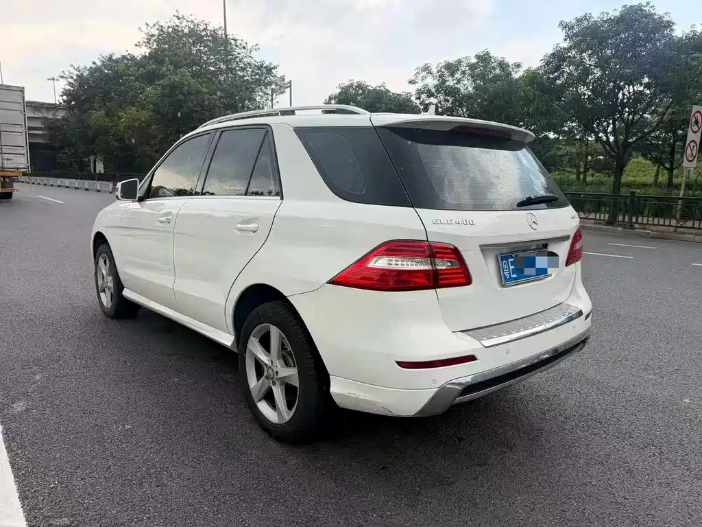 Mercedes-Benz M-Class ML 320 4 MATIC