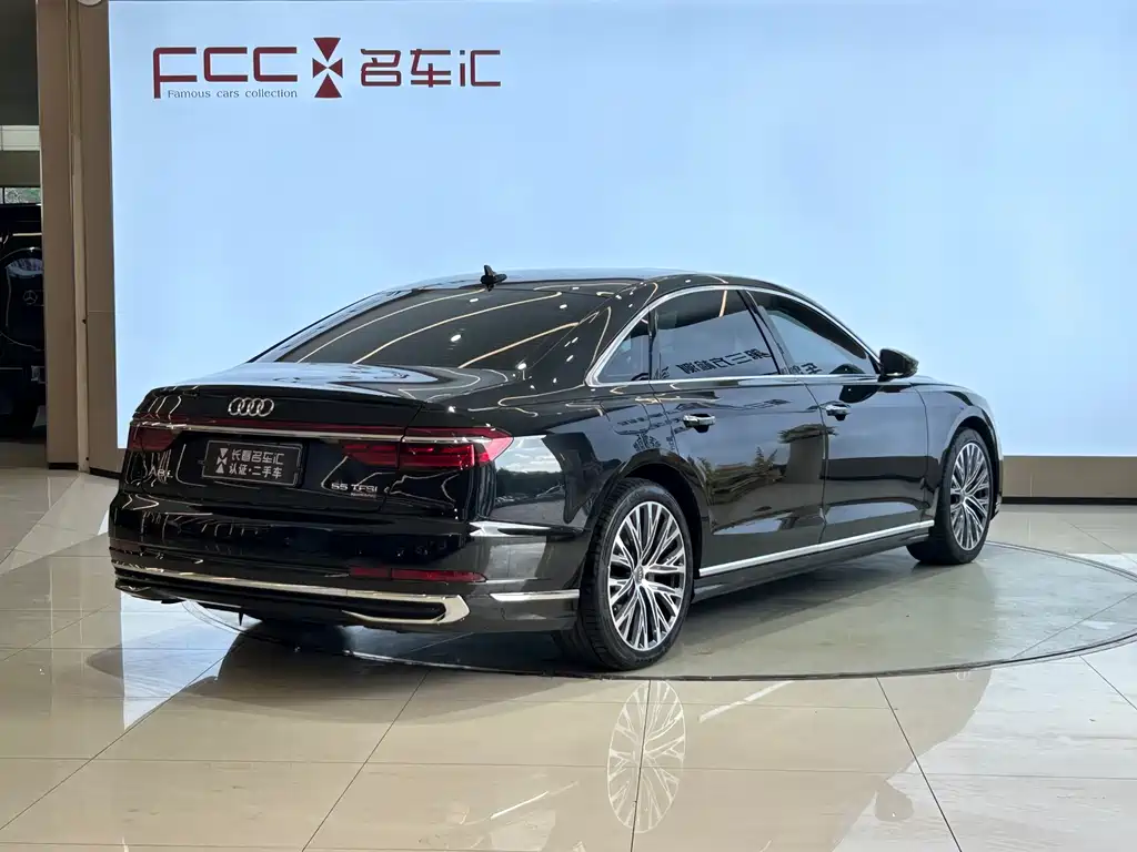 Audi A8 A8 L 45 TFSI quattro Luxury