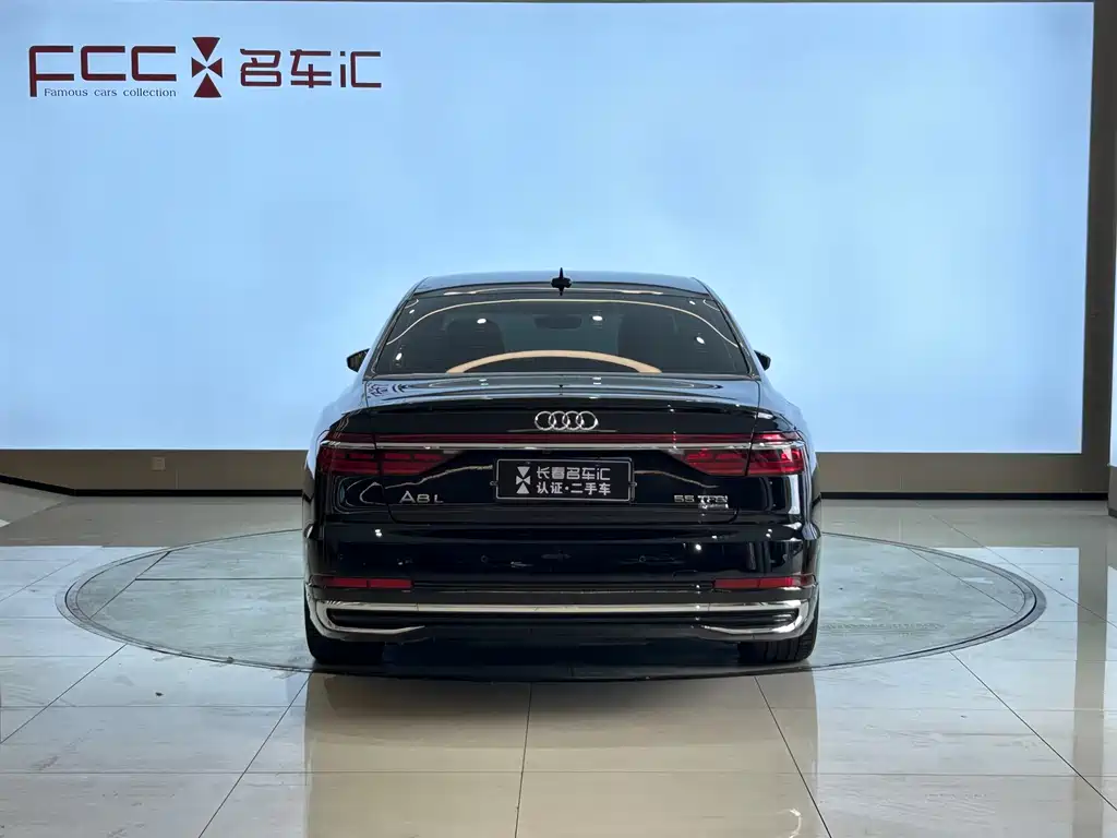 Audi A8 A8 L 45 TFSI quattro Luxury