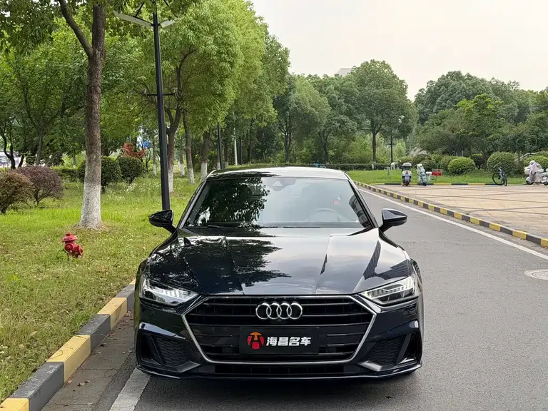 Audi A7 45 TFSI Select