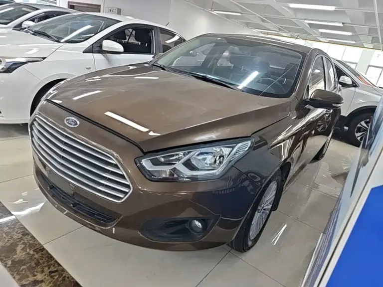 Ford Escort 1.5 L Manual Comfort