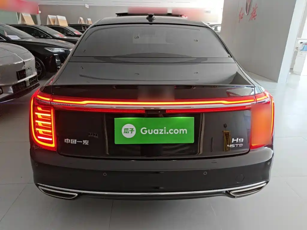 Hongqi H9 2.0 T Connected Flagship Enjoyment