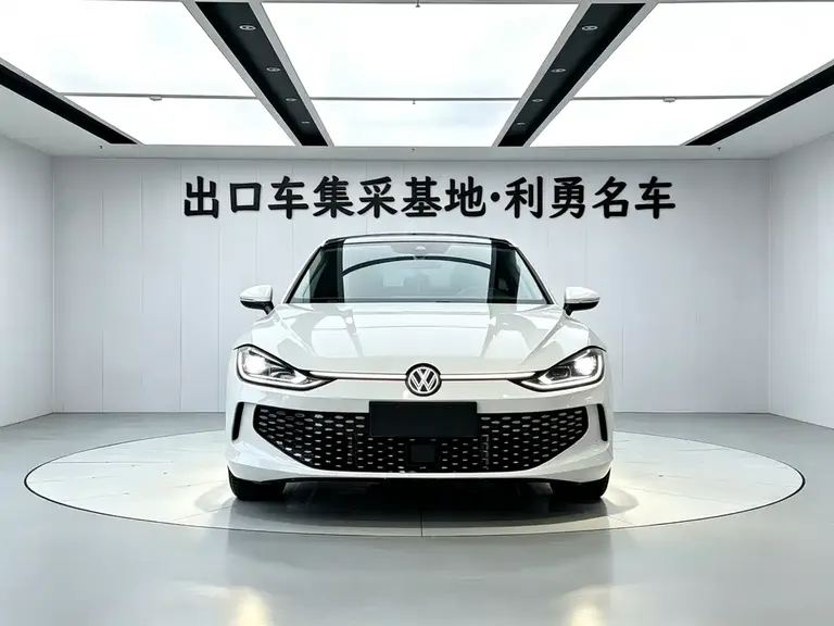 Volkswagen Lamando Lamando L 280 TSI DSG Spicy Cool
