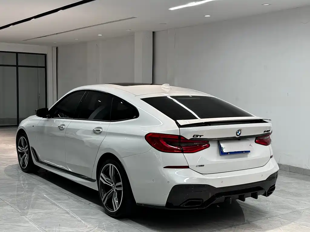 BMW 6 Series GT 640 i xDrive M Sport Package