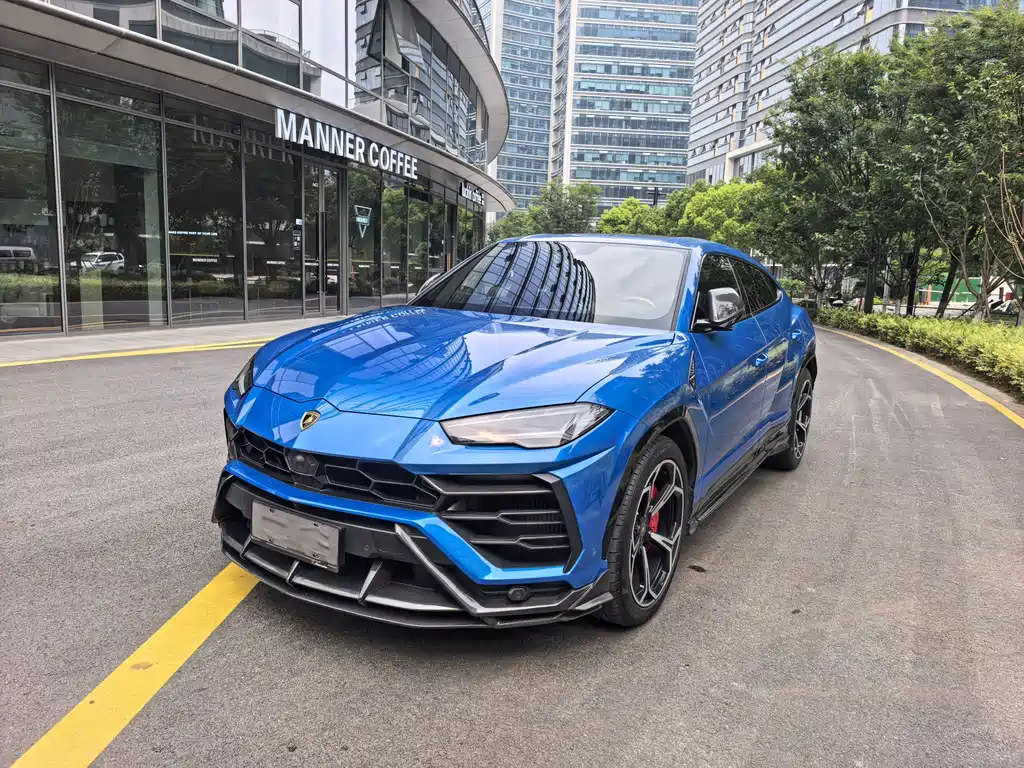 Urus 4.0 T V8