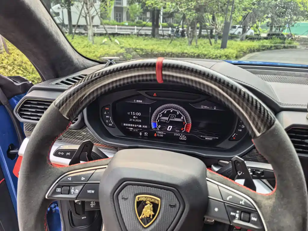 Urus 4.0 T V8