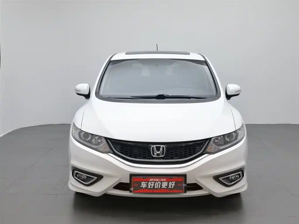 Jade 1.8 L Auto Comfort Elite 5-seat