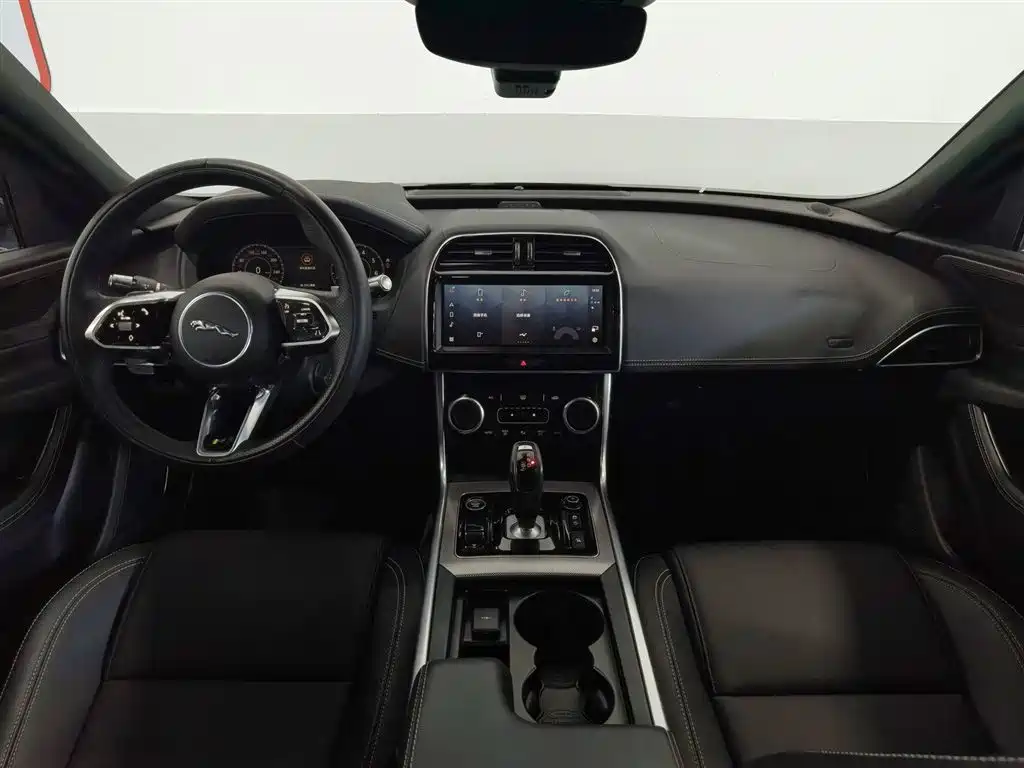 Jaguar XEL 2.0 T 250 PS R-DYNAMIC S Progressive Sport