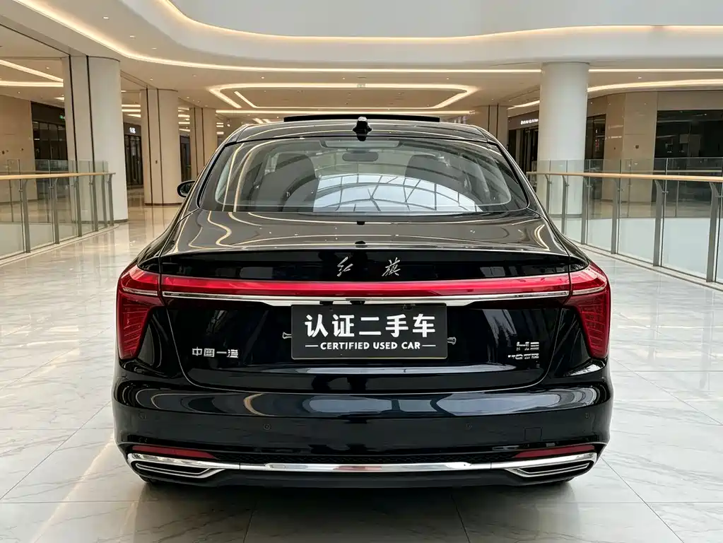 Hongqi H5 2.0 T Auto Connected Flagship Enjoyment