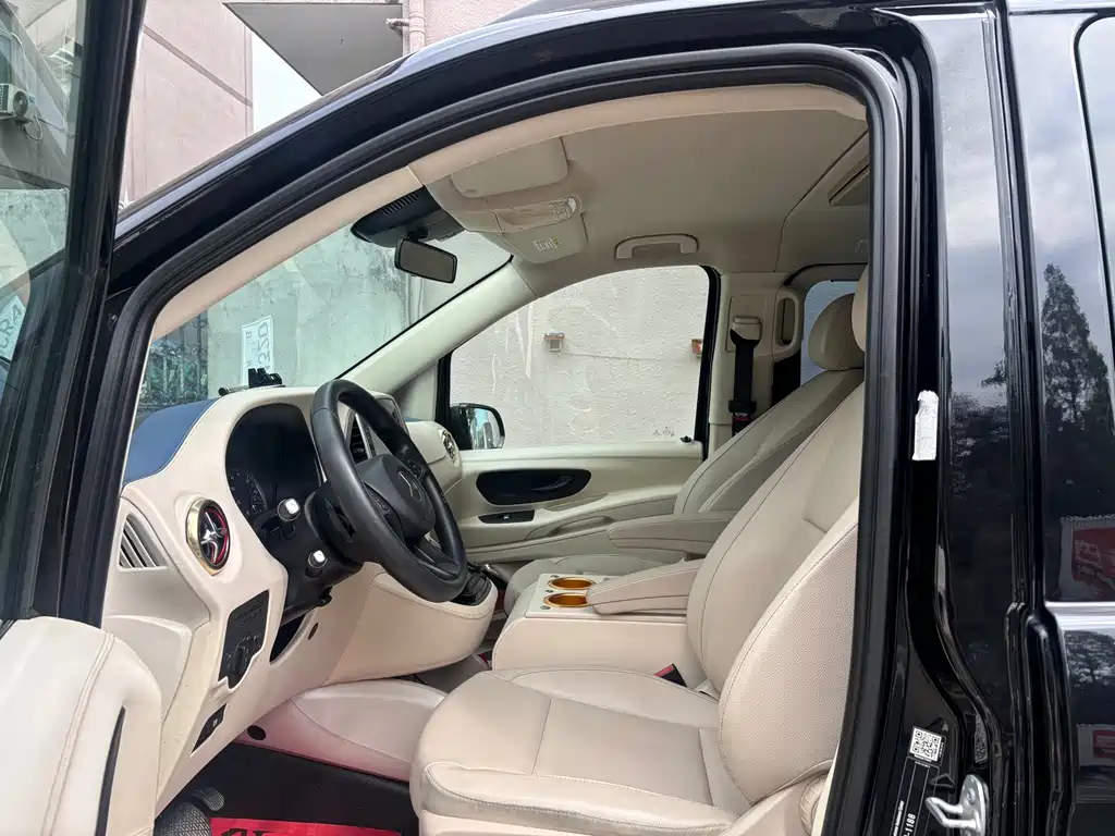 Vito 2.0 T Business CN-VI