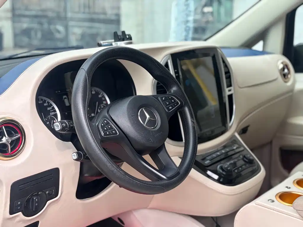 Vito 2.0 T Business CN-VI
