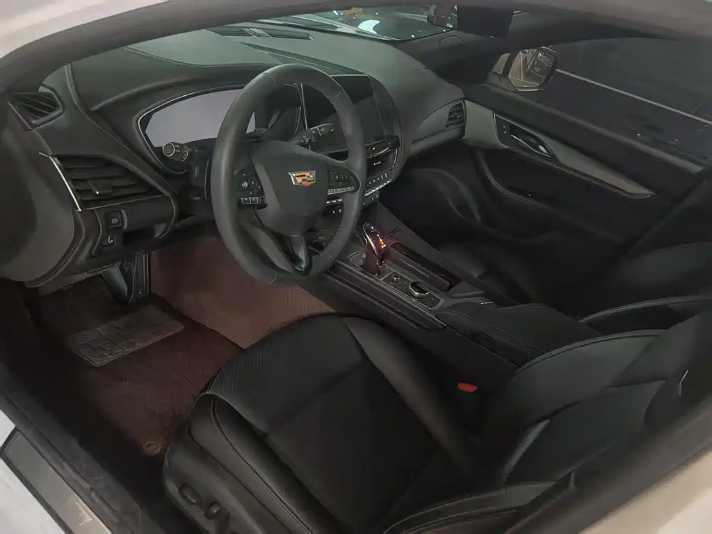 Cadillac CT5 28 T Luxury