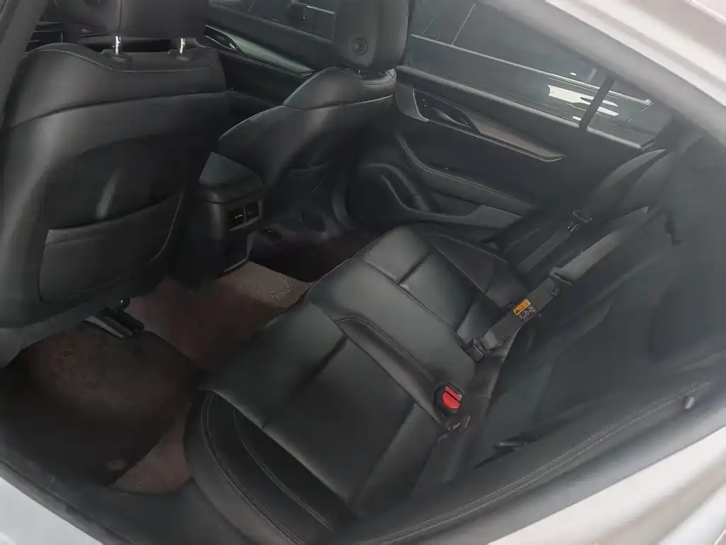 Cadillac CT5 28 T Luxury